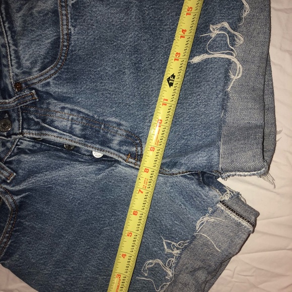 Vintage 501 Levi Cutoff Shorts - Picture 5 of 8